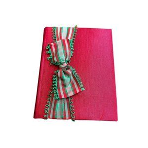 Trends Photo Album Brag Book Red Green Red Ribbon 36 4x6 photos NWOT